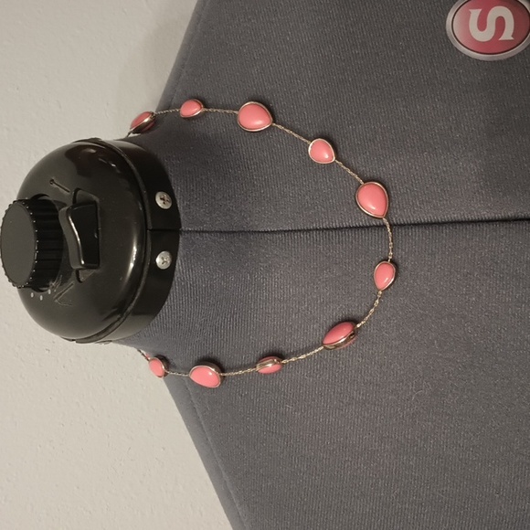 None Jewelry - Unbranded silver tone coral color choker necklace